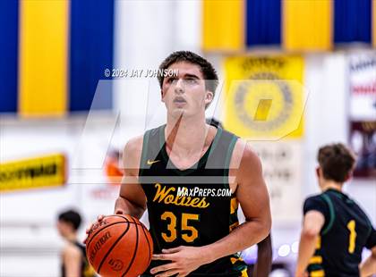Thumbnail 3 in Salesian College Preparatory vs San Ramon Valley (Gridley Invitational) photogallery.