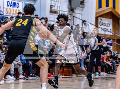 Thumbnail 1 in Salesian College Preparatory vs San Ramon Valley (Gridley Invitational) photogallery.