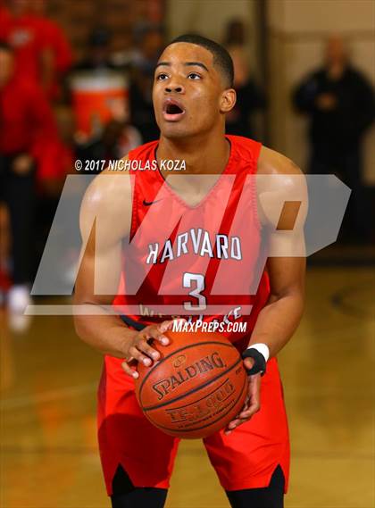 Thumbnail 3 in Harvard-Westlake vs. Loyola photogallery.