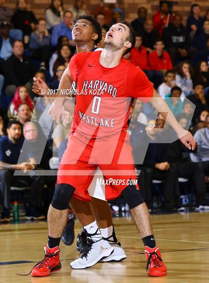 Thumbnail 2 in Harvard-Westlake vs. Loyola photogallery.