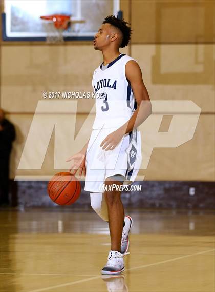 Thumbnail 2 in Harvard-Westlake vs. Loyola photogallery.