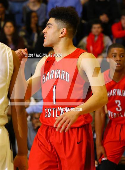 Thumbnail 3 in Harvard-Westlake vs. Loyola photogallery.