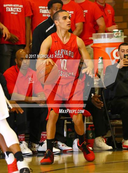 Thumbnail 2 in Harvard-Westlake vs. Loyola photogallery.