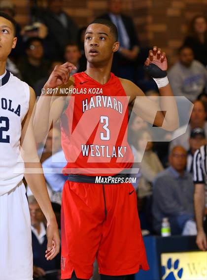 Thumbnail 1 in Harvard-Westlake vs. Loyola photogallery.