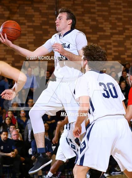 Thumbnail 1 in Harvard-Westlake vs. Loyola photogallery.