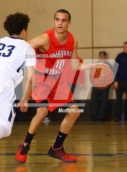 Thumbnail 2 in Harvard-Westlake vs. Loyola photogallery.