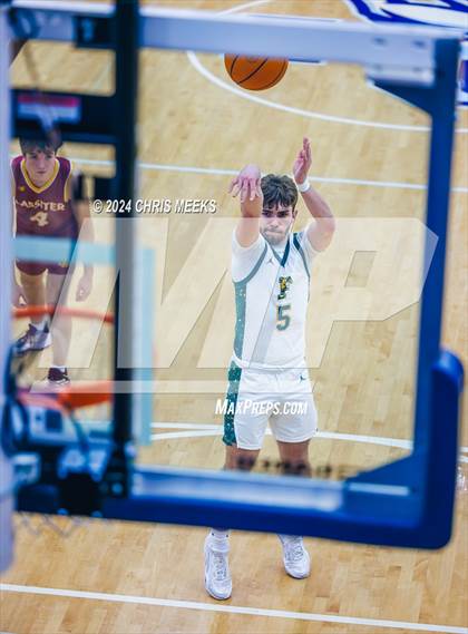Thumbnail 3 in Lassiter vs Forest (Hounds Holiday Hoop Classic) photogallery.