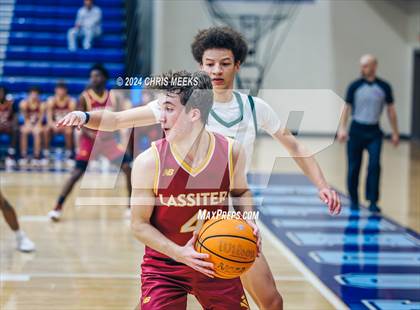 Thumbnail 3 in Lassiter vs Forest (Hounds Holiday Hoop Classic) photogallery.