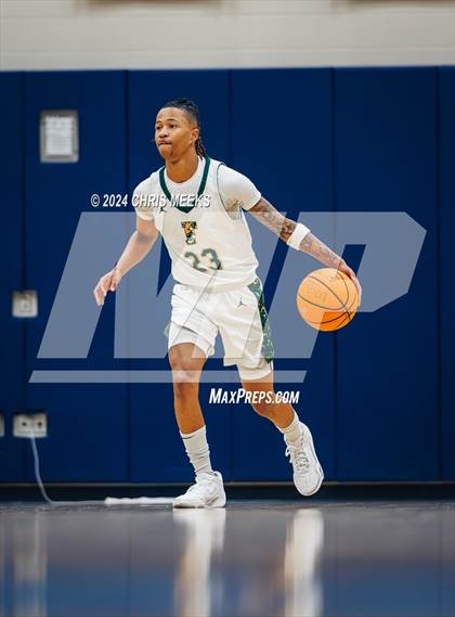 Thumbnail 3 in Lassiter vs Forest (Hounds Holiday Hoop Classic) photogallery.