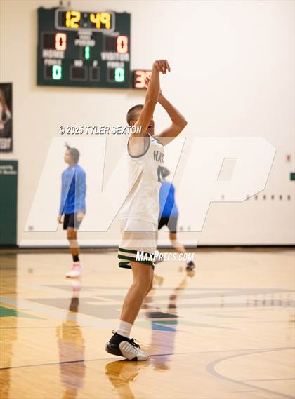 Thumbnail 2 in San Tan Foothills @ Tanque Verde photogallery.