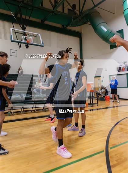 Thumbnail 3 in San Tan Foothills @ Tanque Verde photogallery.