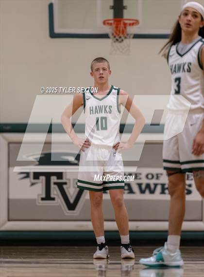 Thumbnail 1 in San Tan Foothills @ Tanque Verde photogallery.