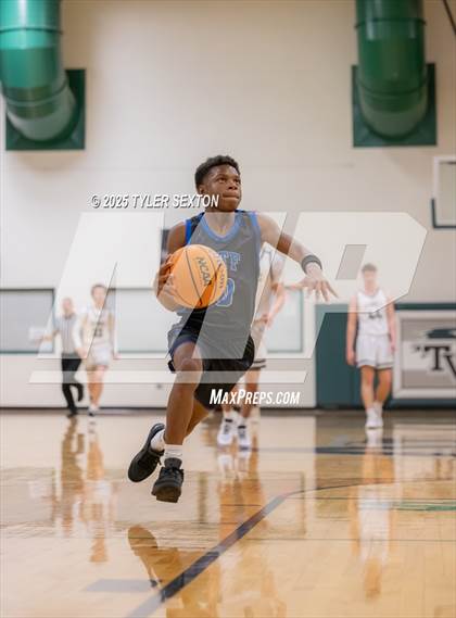 Thumbnail 3 in San Tan Foothills @ Tanque Verde photogallery.