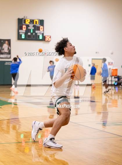 Thumbnail 3 in San Tan Foothills @ Tanque Verde photogallery.