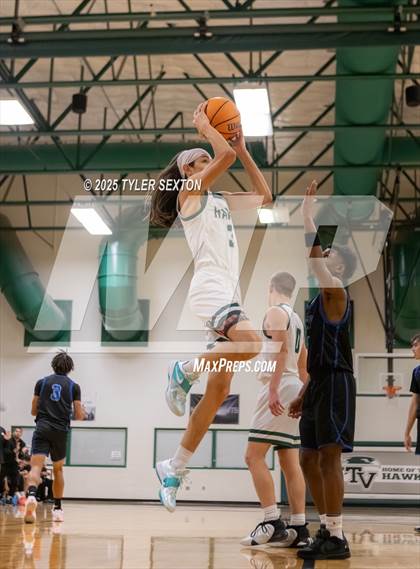 Thumbnail 3 in San Tan Foothills @ Tanque Verde photogallery.