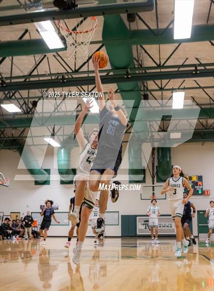 Thumbnail 3 in San Tan Foothills @ Tanque Verde photogallery.