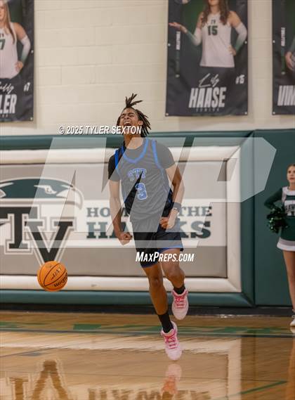 Thumbnail 3 in San Tan Foothills @ Tanque Verde photogallery.