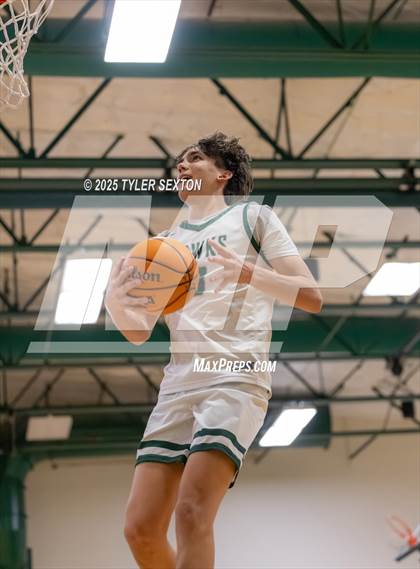 Thumbnail 1 in San Tan Foothills @ Tanque Verde photogallery.