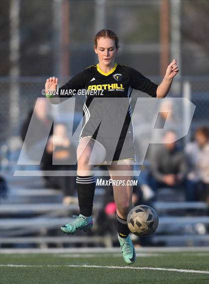 Thumbnail 3 in Esperanza @ Foothill photogallery.