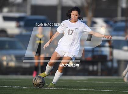 Thumbnail 1 in Esperanza @ Foothill photogallery.