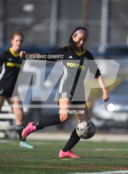 Thumbnail 2 in Esperanza @ Foothill photogallery.