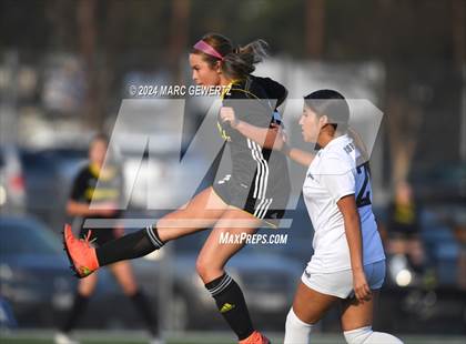 Thumbnail 3 in Esperanza @ Foothill photogallery.