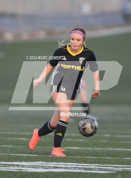 Thumbnail 2 in Esperanza @ Foothill photogallery.