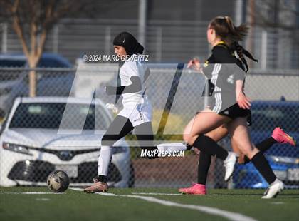 Thumbnail 1 in Esperanza @ Foothill photogallery.