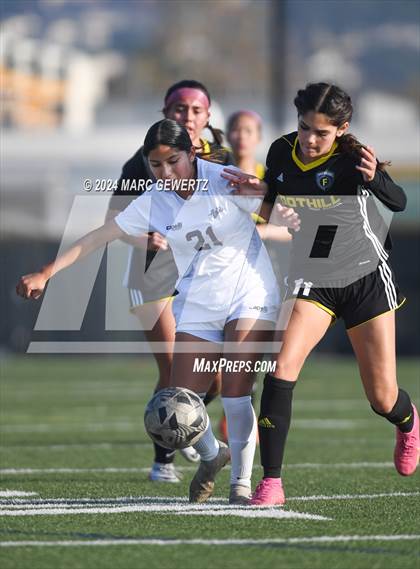 Thumbnail 3 in Esperanza @ Foothill photogallery.