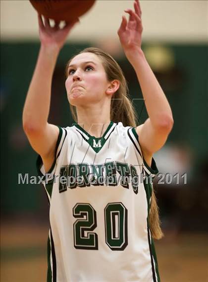 Thumbnail 3 in Franklin vs. Mansfield (MIAA South Division 1 Quarterfinal) photogallery.