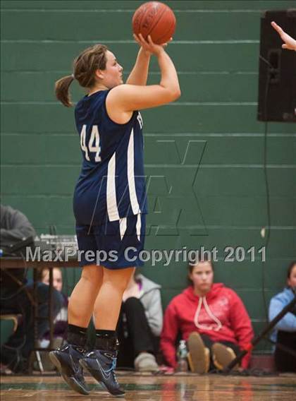 Thumbnail 3 in Franklin vs. Mansfield (MIAA South Division 1 Quarterfinal) photogallery.
