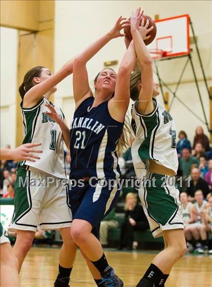 Thumbnail 2 in Franklin vs. Mansfield (MIAA South Division 1 Quarterfinal) photogallery.
