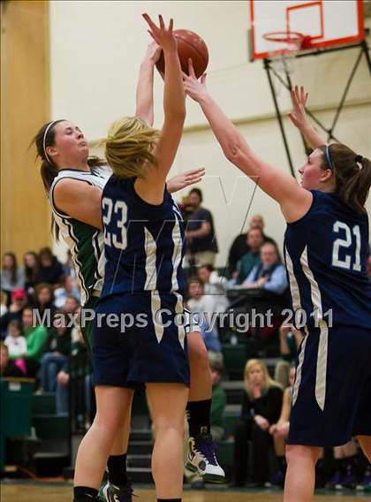 Thumbnail 1 in Franklin vs. Mansfield (MIAA South Division 1 Quarterfinal) photogallery.