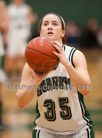 Thumbnail 2 in Franklin vs. Mansfield (MIAA South Division 1 Quarterfinal) photogallery.
