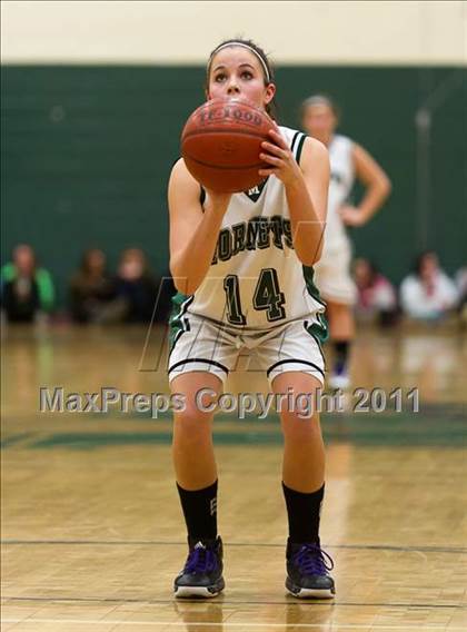 Thumbnail 2 in Franklin vs. Mansfield (MIAA South Division 1 Quarterfinal) photogallery.