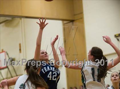 Thumbnail 2 in Franklin vs. Mansfield (MIAA South Division 1 Quarterfinal) photogallery.