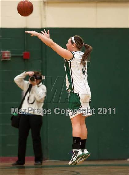 Thumbnail 2 in Franklin vs. Mansfield (MIAA South Division 1 Quarterfinal) photogallery.