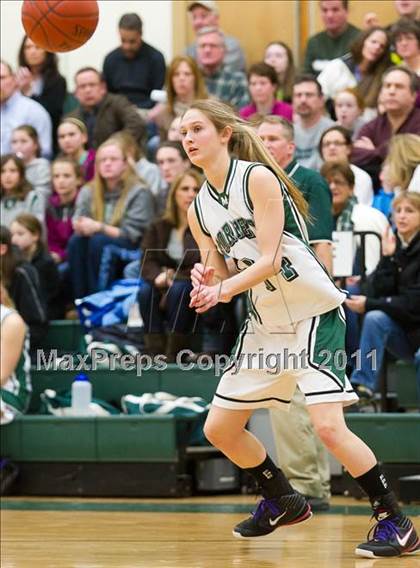 Thumbnail 1 in Franklin vs. Mansfield (MIAA South Division 1 Quarterfinal) photogallery.