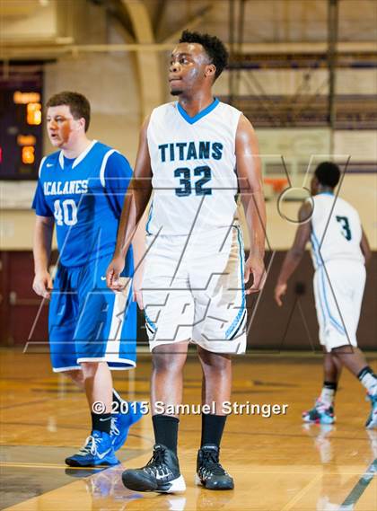 Thumbnail 2 in Hercules vs. Acalanes (Amador Valley Tournament) photogallery.