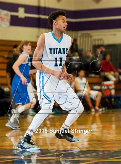Thumbnail 1 in Hercules vs. Acalanes (Amador Valley Tournament) photogallery.
