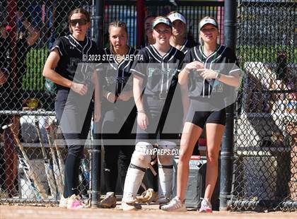 Thumbnail 2 in Horizon vs. Fossil Ridge (CHSAA 5A First Round) photogallery.