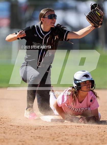 Thumbnail 1 in Horizon vs. Fossil Ridge (CHSAA 5A First Round) photogallery.