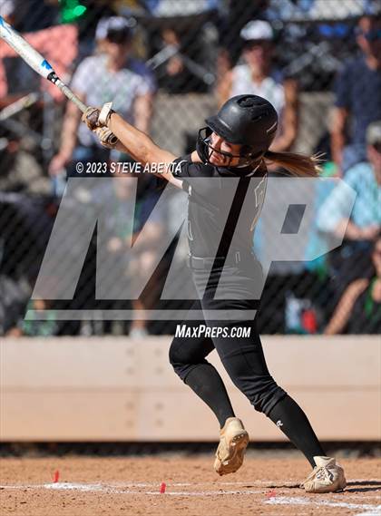 Thumbnail 3 in Horizon vs. Fossil Ridge (CHSAA 5A First Round) photogallery.