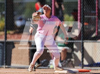 Thumbnail 2 in Horizon vs. Fossil Ridge (CHSAA 5A First Round) photogallery.