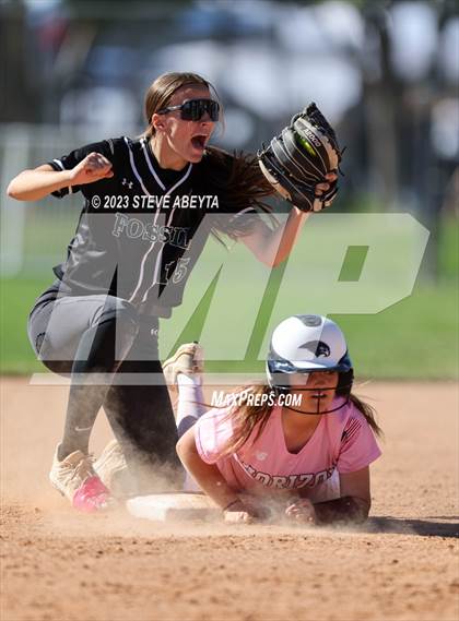 Thumbnail 2 in Horizon vs. Fossil Ridge (CHSAA 5A First Round) photogallery.