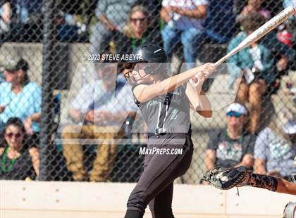 Thumbnail 1 in Horizon vs. Fossil Ridge (CHSAA 5A First Round) photogallery.