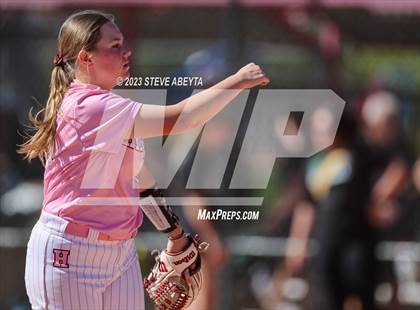 Thumbnail 2 in Horizon vs. Fossil Ridge (CHSAA 5A First Round) photogallery.