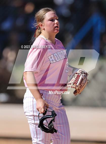 Thumbnail 1 in Horizon vs. Fossil Ridge (CHSAA 5A First Round) photogallery.