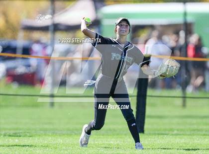 Thumbnail 1 in Horizon vs. Fossil Ridge (CHSAA 5A First Round) photogallery.