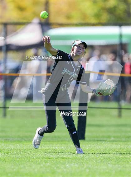 Thumbnail 2 in Horizon vs. Fossil Ridge (CHSAA 5A First Round) photogallery.